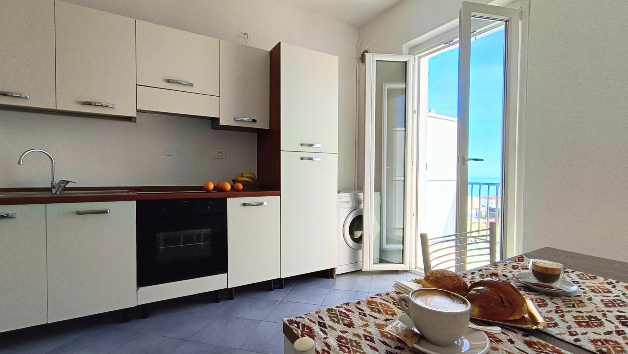 Lido Rooms & Apartments Lido di Fermo Bagian luar foto