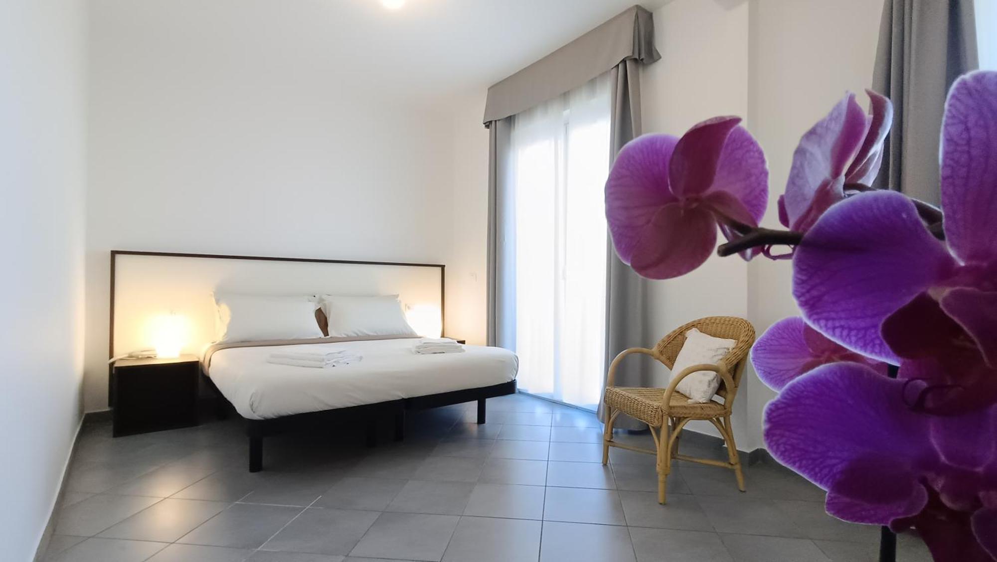 Lido Rooms & Apartments Lido di Fermo Bagian luar foto